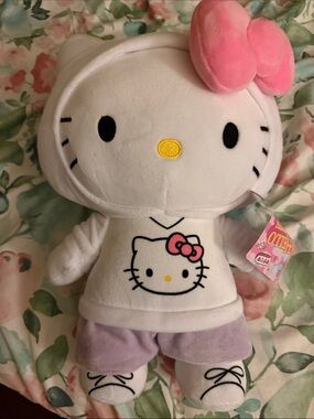 Sanrio Hello Kitty Plush - White, Pink & Lavender